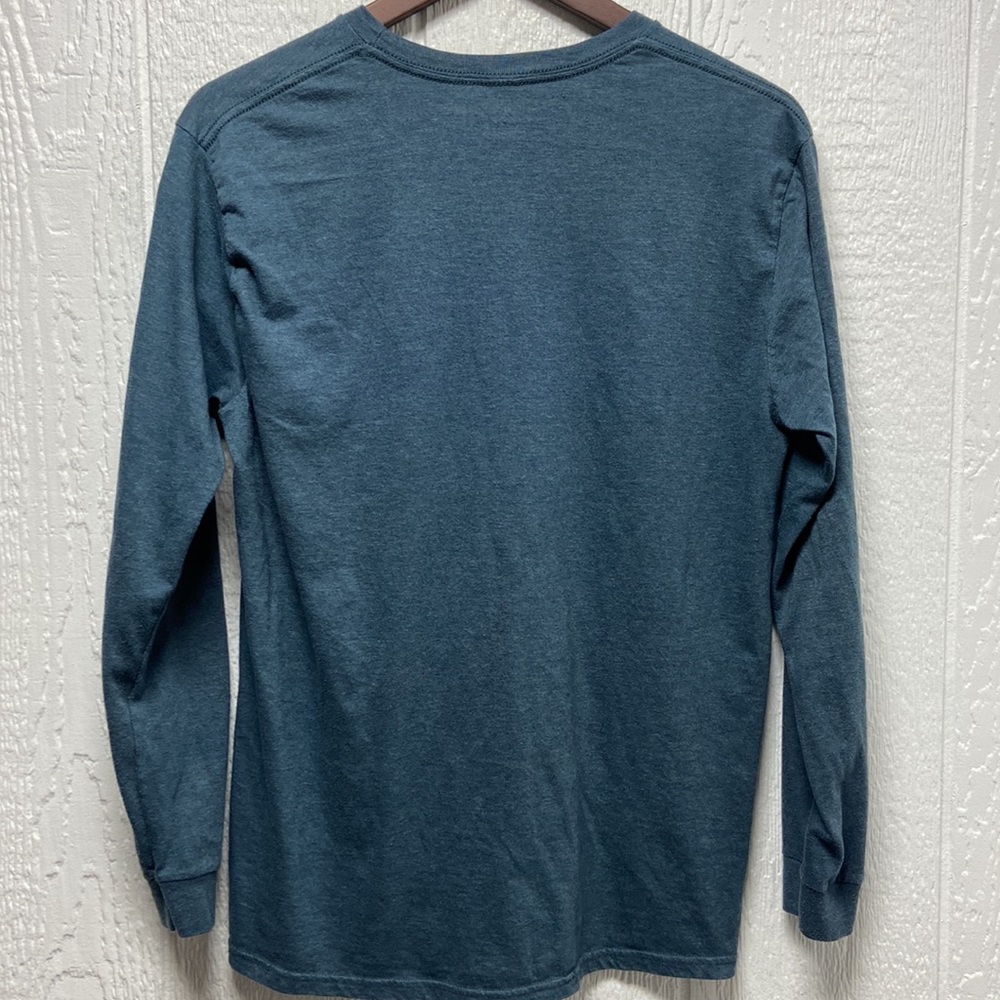 Tee - Picture 4 of 4
